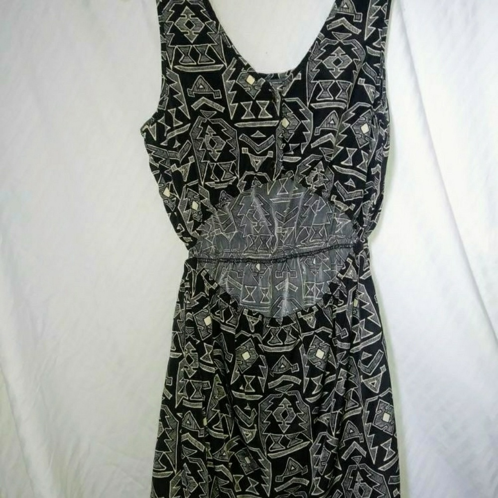 Aztec patterned summer dress - Picture 2 of 2